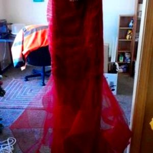 Size 10 mermaid style prom/formal dress